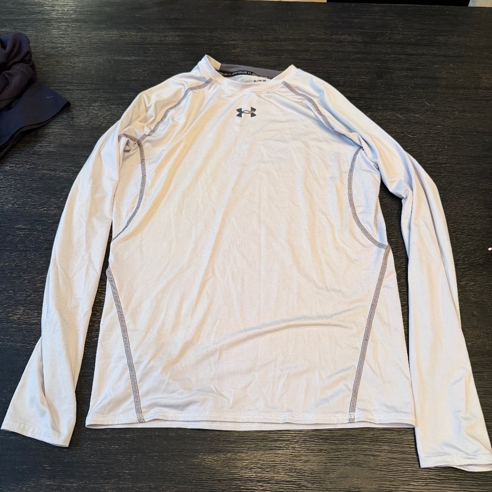 Men's Under Armour Heatgear Shirt.